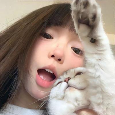 他她他她